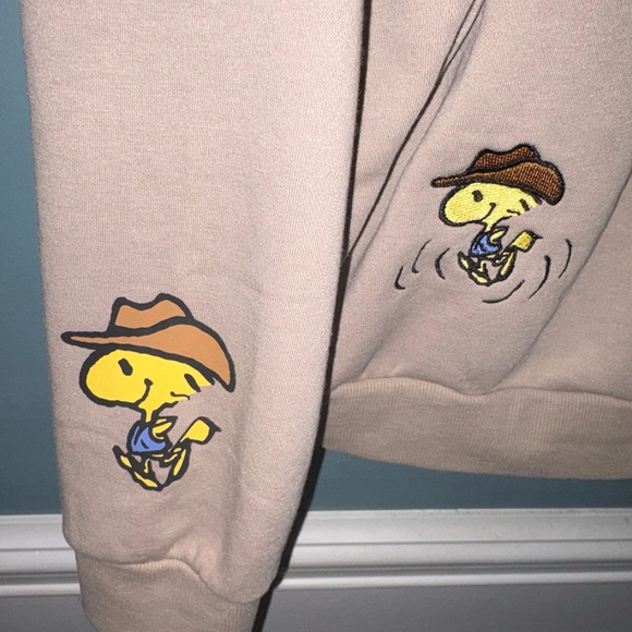 Snoopy Beige Zip-Up Hoodie with Embroidery - Picture 4 of 5